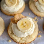 Crumbl banana cream pie cookies